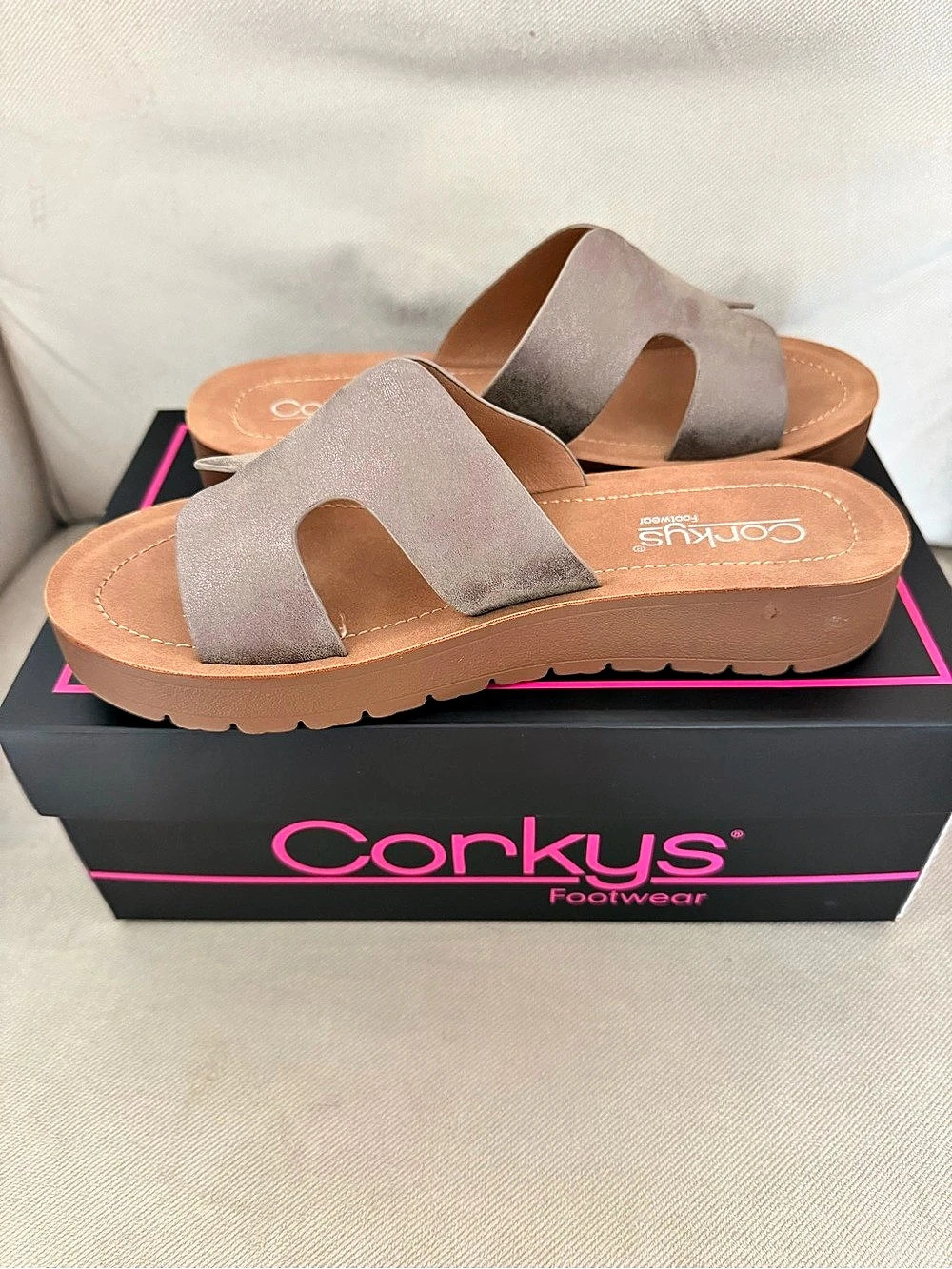 Corkys Bronze 7 Slide Sandals in Brown & Gray US 7 Like New